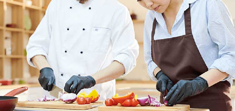 کمک‌آشپز رستوران